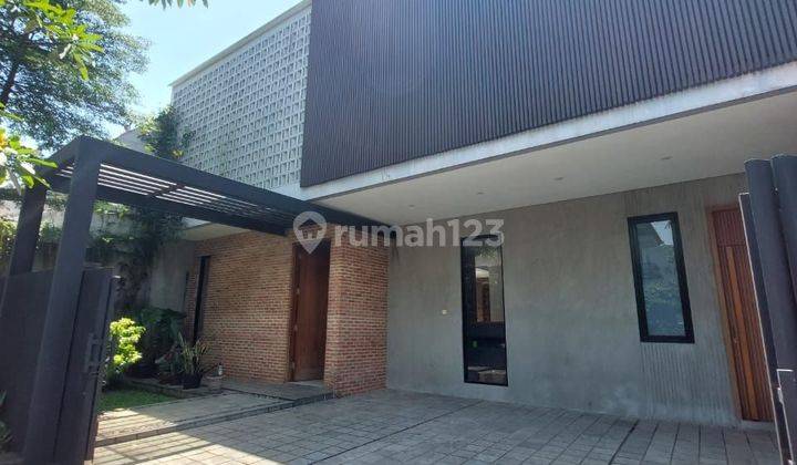 DiJual Rumah Modern Komplek Besar, Lebak Bulus 1