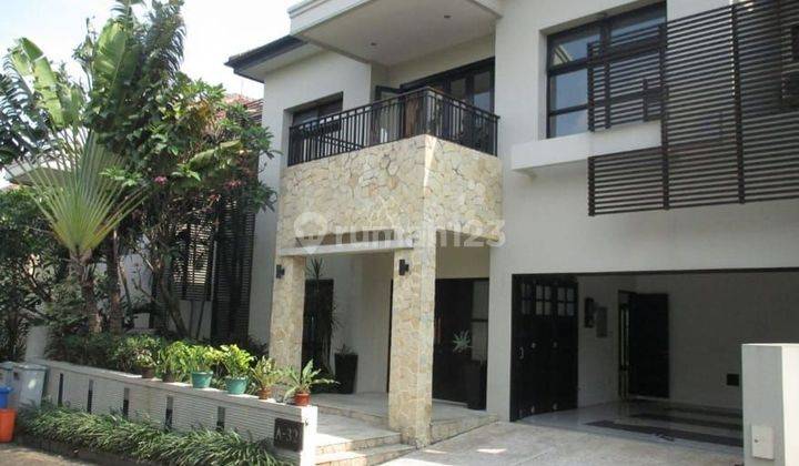 DiJual Town House Mewah Di Kebagusan Jakarta Selatan  1