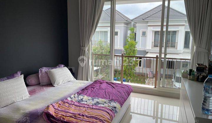 Turun Harga!! Rumah Minimalis Modern Di BSD  1