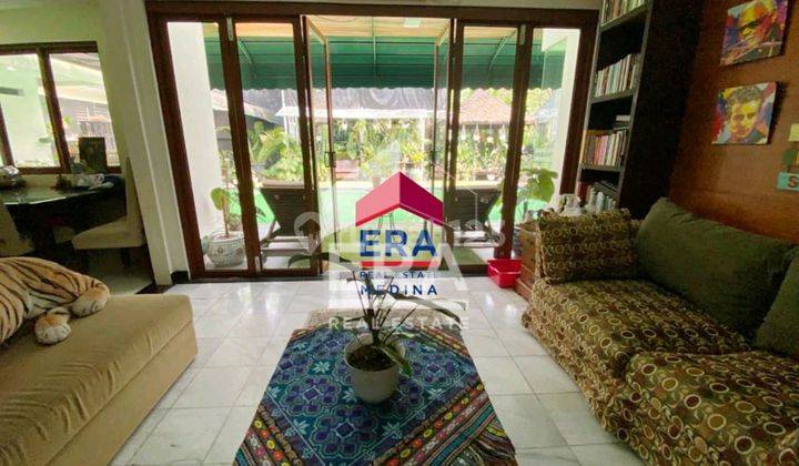 Rumah Mewah Ada Kolam Renang Di Baliview Tangerang Selatan 2