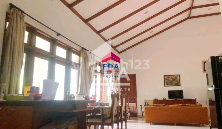 Rumah Di Kemang Jakarta Selatan