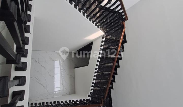 Rumah 2 Lantai Dekat Bintaro, Deplu Pondok Karya Jakarta Selatan