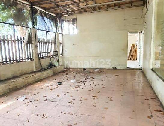 Dijual / Disewakan 
rumah Usaha / Kantor  Butuh Renovasi 
di Sunter Agung Podomoro 2