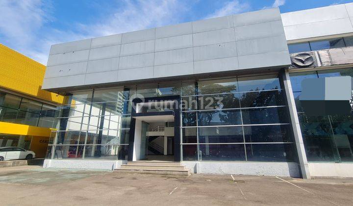 Disewa 2 Unit Gedung Showroom Mobil / Office Di MT.Haryono,  Jakarta Selatan  1
