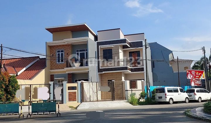 Jual Rumah Baru Siap Huni Di Boulevard Harapan Indah Bekasi 2 Lantai