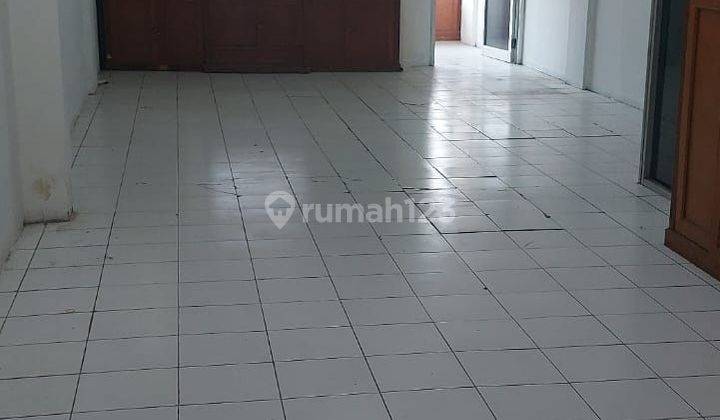 Disewkan Ruko Komersil Jalan Raya Kalimalang 3,5 Lantai , Cocok Untuk Kantor Dekat Akses Tol  2