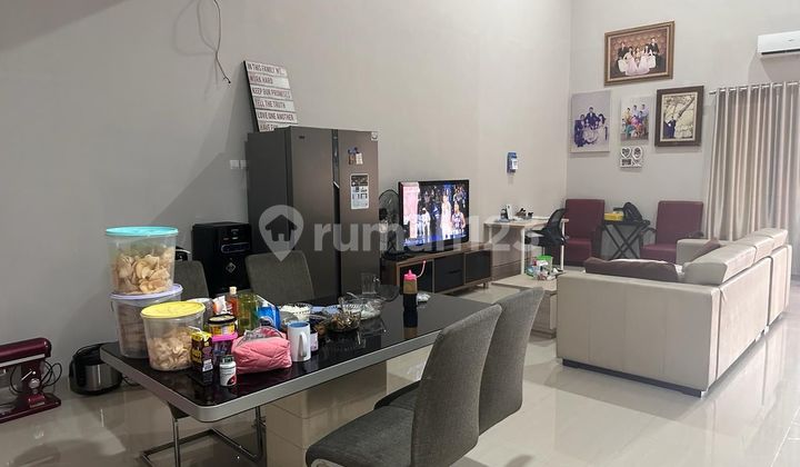 JUAL CEPAT RUMAH SIAP HUNI 
Rumah Harapan Indah 2 bekasi
Baru Renov & Gress  2