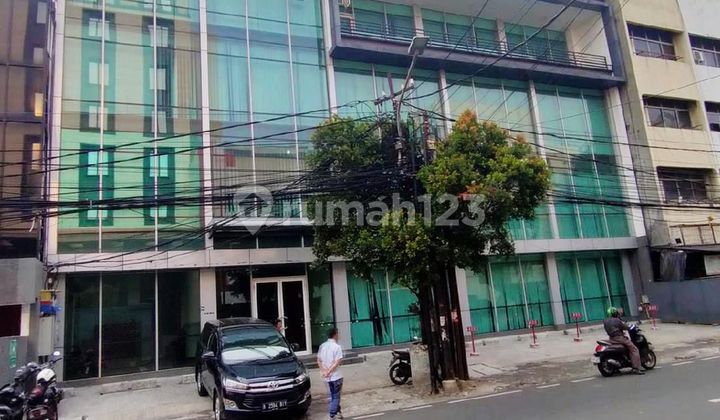 For Rent
Office Building in Juanda - Central Jakarta (5 minutes to the Presidential Palace) Central Jakarta For Rent
Office Building in Juanda - Central Jakarta (5 minutes to the Presidential Palace) Central Jakarta