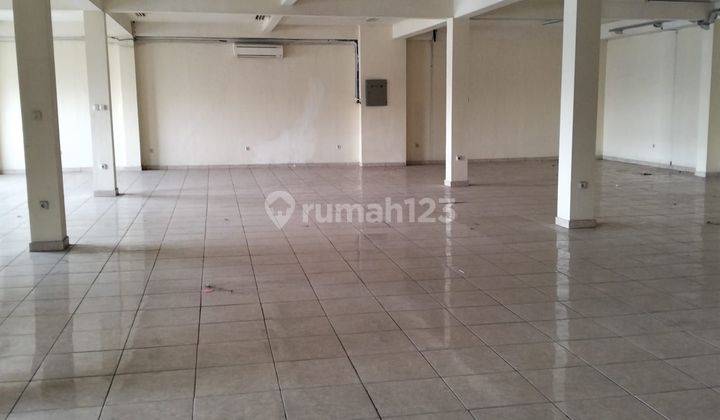 Disewa Ruko Gandeng 5
Di Cakung 
Total LT 22,5 x 15 : 337 m²
Total LB1015 m² 1