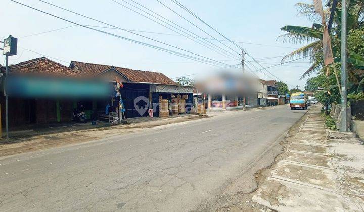 Ruko Super Strategis Pinggir Jalan Raya Cebongan-Seyegan. Sangat Cocok Untuk Usaha, Kantor, Kost. Cuma 10 Menit Ke Kota Jogja 1