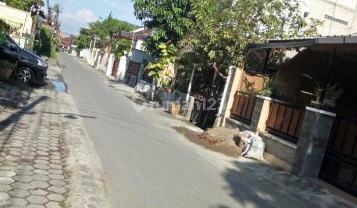 Kost Eksklusif Aktif 15 Kamar di Gedongkuning, Yogyakarta Dekat Kampus Stta, Uad, Stipram, Utdi. Lokasi Srategis. Omzet Mencapai 260 Jutaan tahun 2