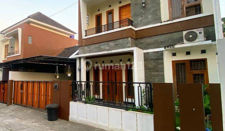 Rumah 2 Lantai Siap Huni Keren Murah Modern Bonus Full Furnished Di Selatan Kampus Umy Tamantirto, Kasihan, Bantul. Dekat Ke Kota Jogja 2