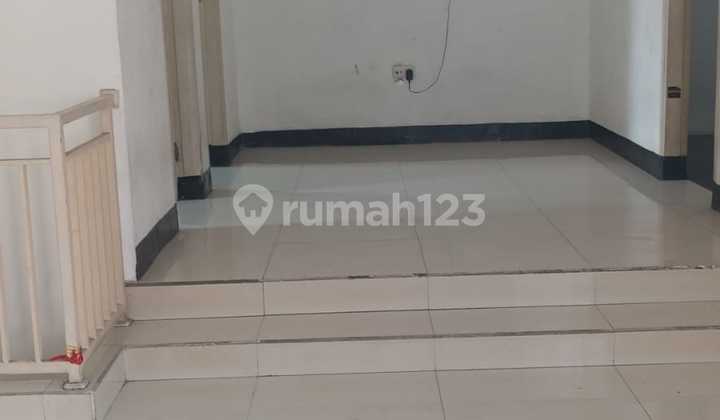 Rumah 2 Lantai Sayap Bkr, 100 Meter Ke Jalan Raya  2