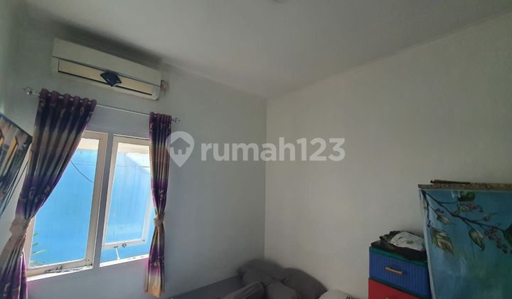 kamar tidur rumah 2 lt di buana