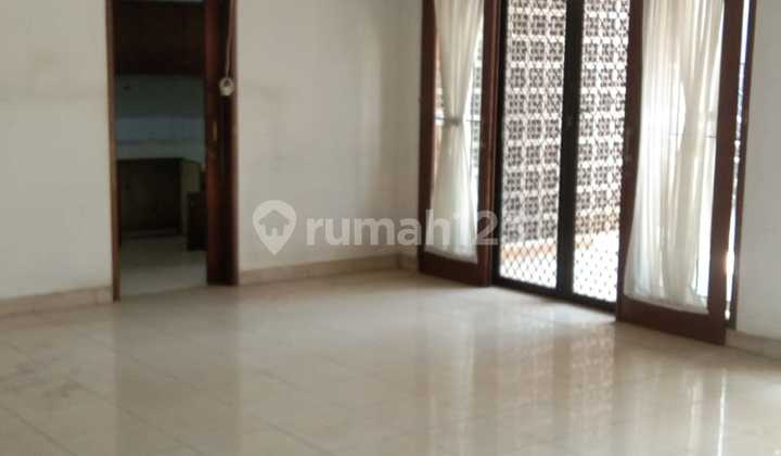 Rumah 2 Lantai Taman Depan Blkg Ada Balkon Cluster Eksklusif 2