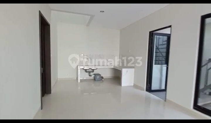 Rumah Hoek Selatan Utara Siap Huni Cluster Dekat Tol & Krl 2