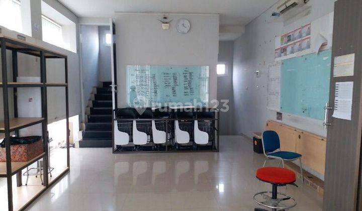 Ruko 4,5 Lantai Setrasari Cocok Untuk Kantor, BPR , Klinik Dll 1