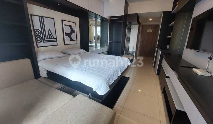 Apartemen Type Studio Lantai 7 Gca 3 View Kolam Renang