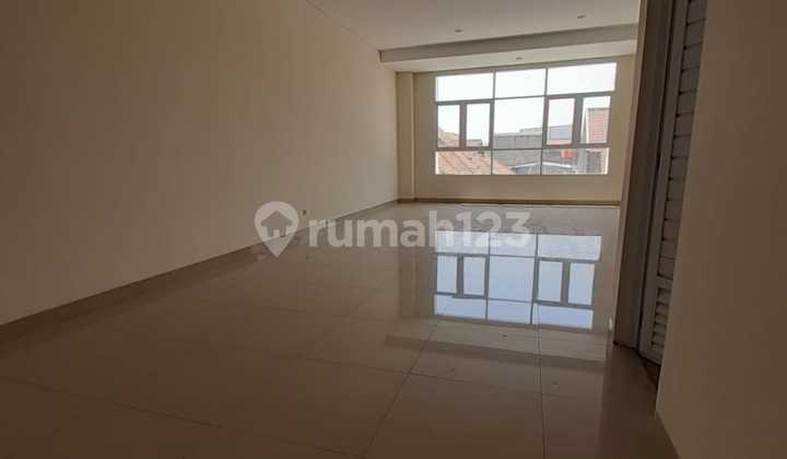 New 2-Story Terrace Shop House in Ciganitri, Bojongsoang