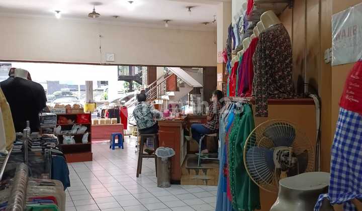 2-Storey Shop House on Cihampelas Main Road, Can Be Rented Per Floor 2