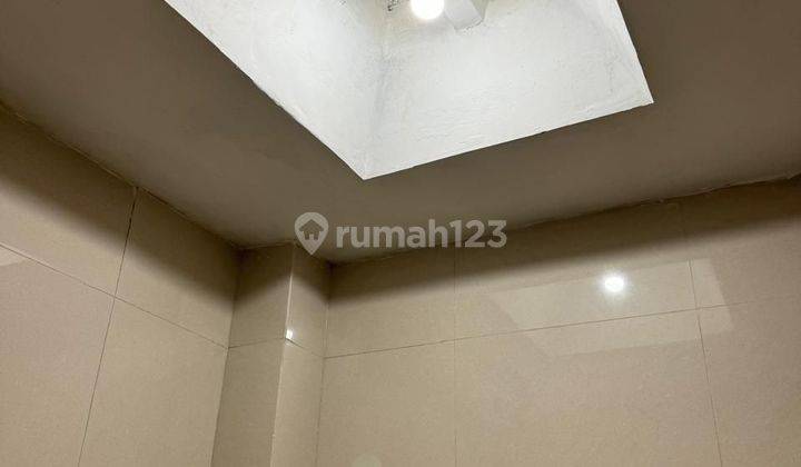 Rumah 2 Lt Baru Renov Suryalaya Bubat Kt 6 Cocok Untuk Kantor 2