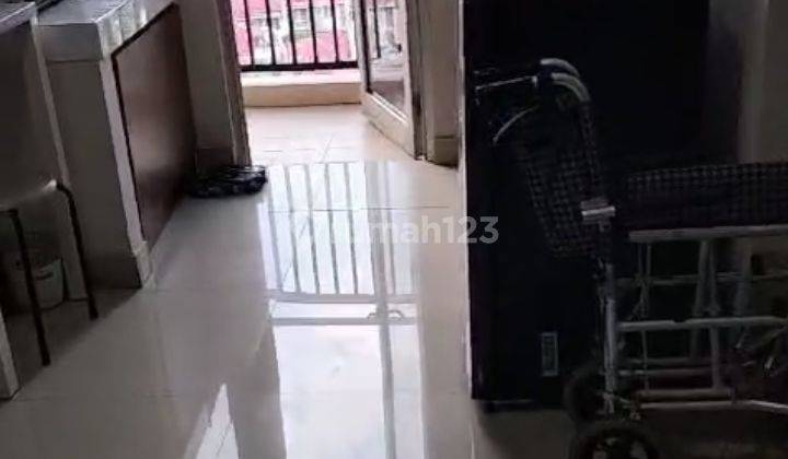 Apartemen Bagus Sudirman Suites 2 BR Dijadikan 1BR Semi Furnished 2