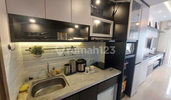 Apartemen Full Furnish Lantai 7 Gca 3 View Kolam Renang