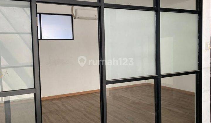 For Rent Office Space 2 Foors Good Condition Best Location 1