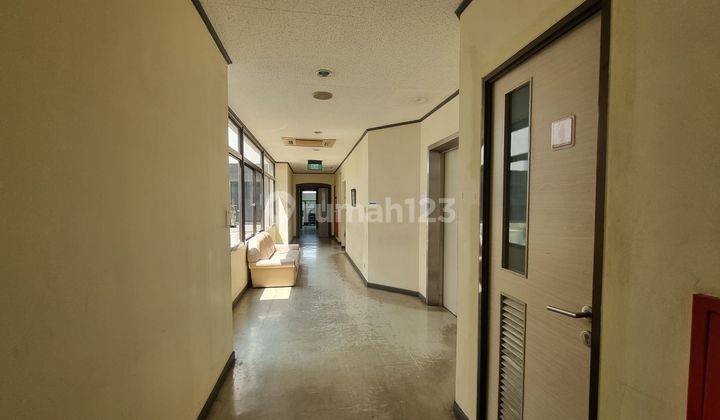 Gedung Di Menteng Cocok Untuk Perkantoran #07 1