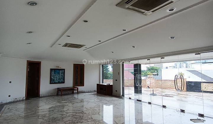 House Menteng Area The Best Area Semi Furnished #19 1