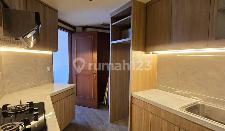 Puri Casablaca 3 Bed Rooms Fully Furnished  2