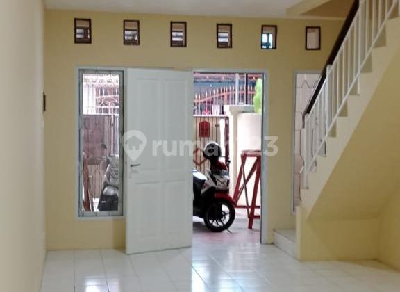 Dijual Rumah 2Lt Permata Palem Jakarta Barat