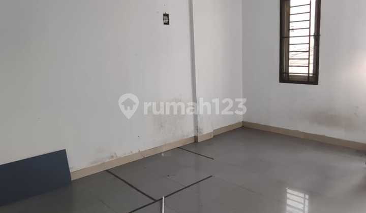 Ruko di KH Dewantoro Cipondoh Tangerang Lokasi Strategis Nego Ruko di KH Dewantoro Cipondoh Tangerang Lokasi Strategis Nego