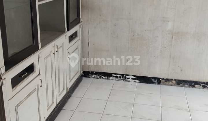 Rumah di Metro Permata 1 Karang Tengah Tangerang 