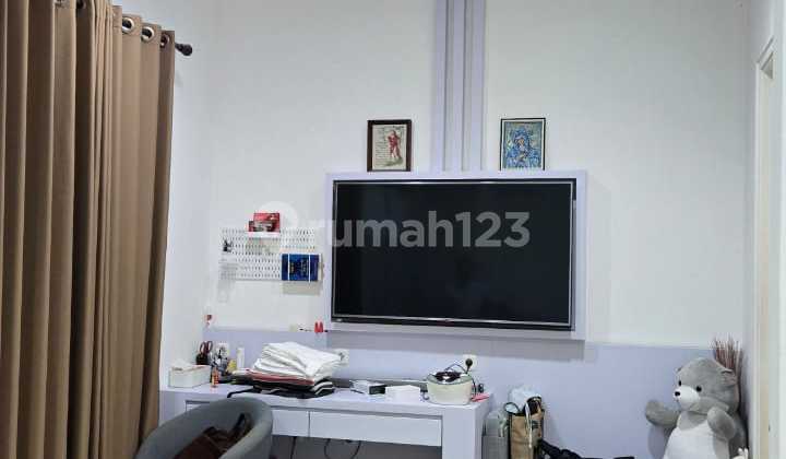 Dijual Rumah 2lt West Europe Green Lake City