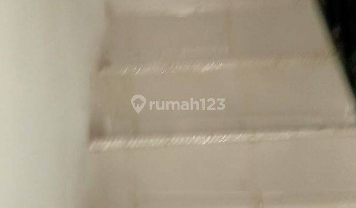 Rumah Minimalis di Taman Seman Indah Jakarta Barat Siap Huni 2