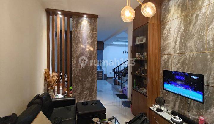 DIJUAL RUGI BU RUMAH FURNISH TAMAN SEMANAN INDAH 1