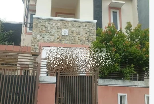 Rumah 2 Lantai di Cipondoh Lokasi Strategis Nego