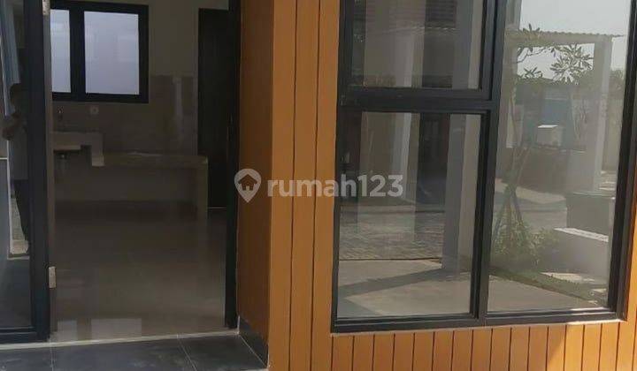 Dijual Rumah 2,5 Lantai Northbend Metland puri 1