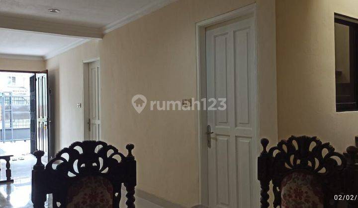 Dijual rumah 2 lantai Taman Semanan Indah Jakbar 2