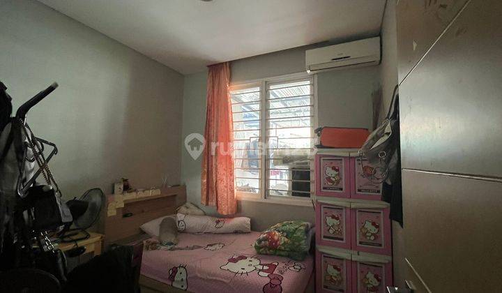 Dijual Rumah 1½ Lantai Griya Permata seberang Metland puri 1