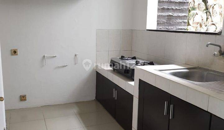 Dijual Rumah 2,5 Lantai Metro Permata 1 Tangerang 2