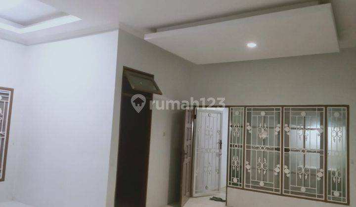 Dijual Rumah cantik Citra 1 Jakarta Barat 2