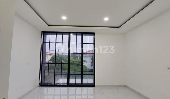 Rumah Baru Bagus 2 LT Meruya Utara Jakbar Rumah Baru Bagus 2 LT Meruya Utara Jakbar