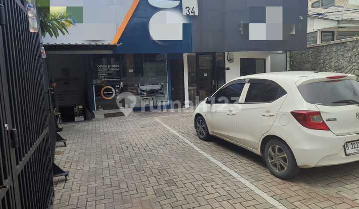 2-Story Terrace Shop House in West Cilandak, South Jakarta 2-Story Terrace Shop House in West Cilandak, South Jakarta