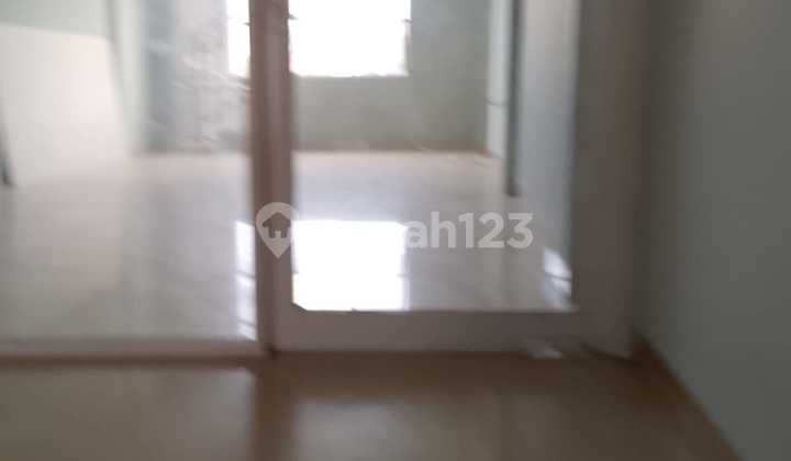 Warehouse for Rent 514M² Daan Mogot