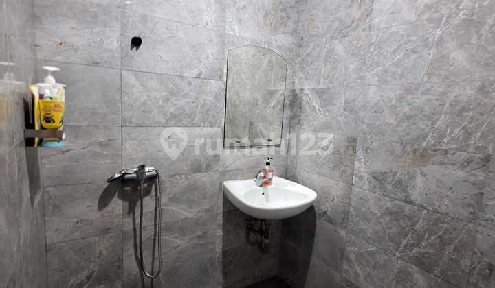 For Sale 2-Story House in Taman Semanan Indah, West Jakarta For Sale 2-Story House in Taman Semanan Indah, West Jakarta