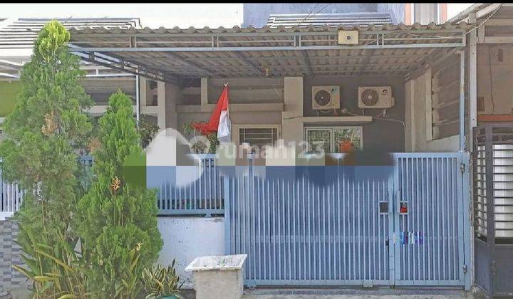 tampak depan dijual rumah semi furnish poris