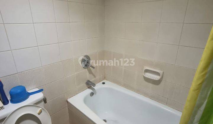 kamar mandi disewa apart batavia karet tengsin