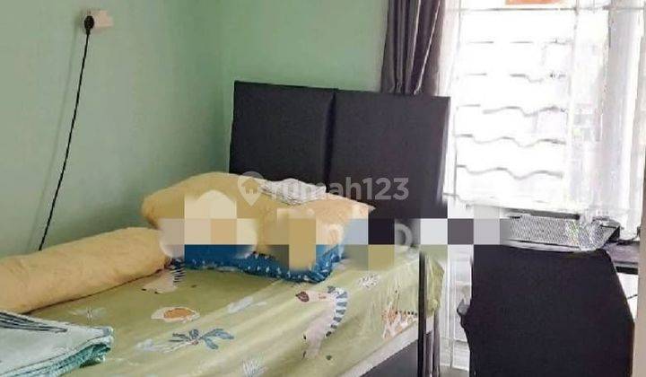 kamar tidur dijual rumah semi furnish poris